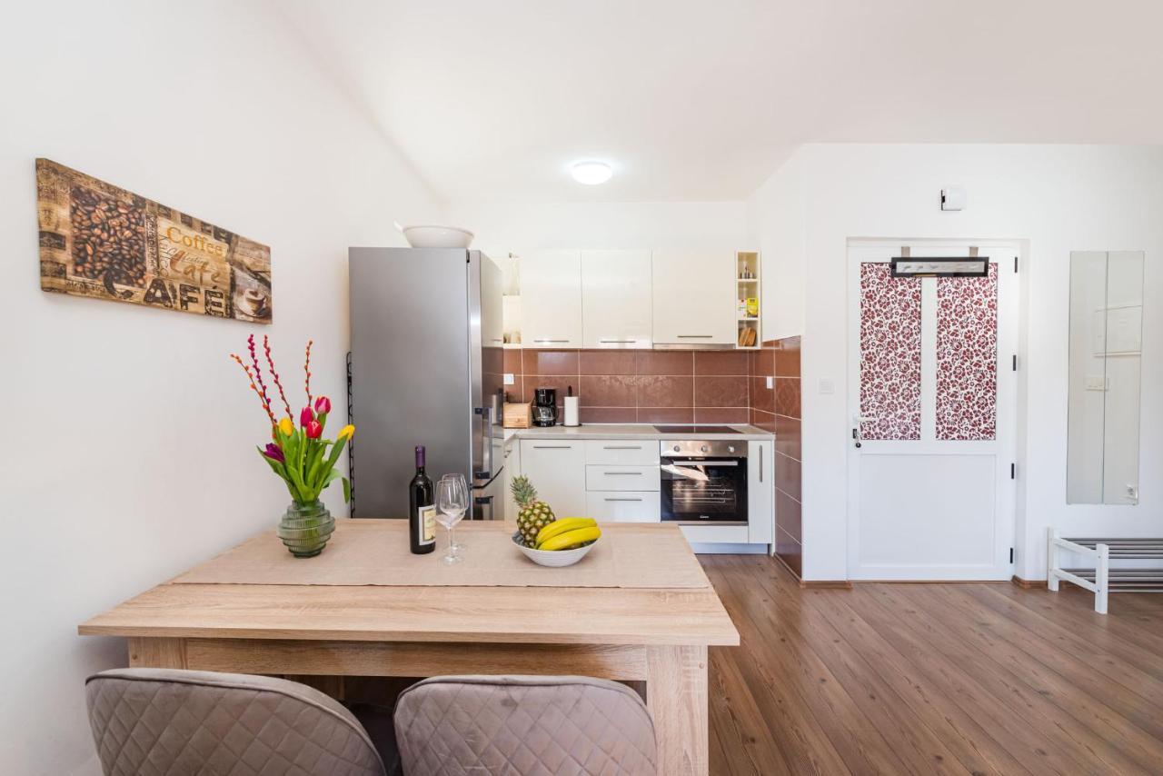 Apartment Karla Ζαντάρ Εξωτερικό φωτογραφία